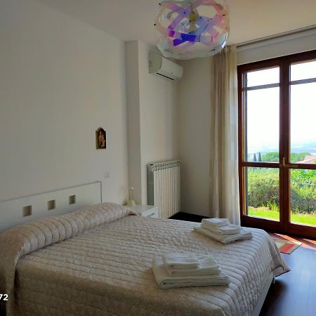 L'OLIVO appartamento vacanze Lucignano Esterno foto